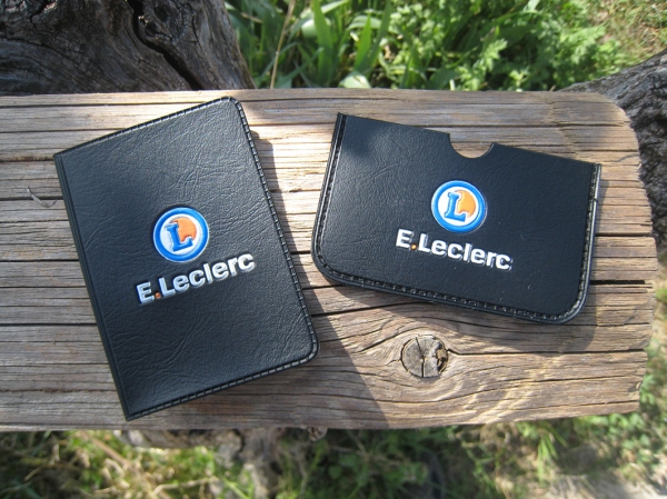 Didelity cards pouch